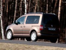 Fast 1,86 Meter Fahrzeughöhe lassen den 4,40 Meter kurzen Caddy wuchtig erscheinen.