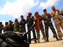 Die libyschen Rebellen werden demnächst von französischen, britischen und italienischen Militärexperten geschult.