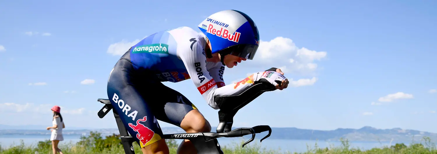Tour-de-France-2026-Stage-16-THONON-LES-BAINS-FRANCE-JULY-21-Lipowitz-Florian-GER-of-Red-Bull-BORA-Hansgrohe-during-stage-16-of-the-113rd-edition-of-Tour-de-France-an-UCI-World-Tour-2