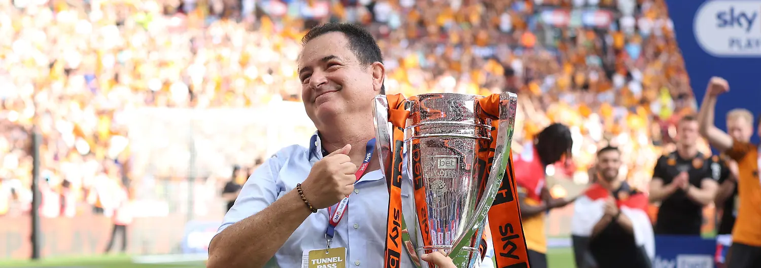 May-23-2026-London-England-LONDON-ENGLAND-MAY-23-Ali-Acun-Ilicali-owner-of-Hull-City-holds-aloft-The-Sky-Bet-Championship-Play-Off-Final-trophy-in-celebration-after-winning-the-promotion-to-the-Premier-League-after-winning-the-Sky-Bet-Championship-Play-Off-Final-2026-during-The-Sky-Bet-Championship-Play-Off-Final-match-between-Hull-City-v-Middlesbrough-at-Wembley-Stadium-London-England-on-May-23