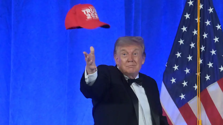 President-Donald-Trump-tosses-a-Trump-2028-hat-at-the-White-House-Correspondents-Association-dinner-at-the-Waldorf-Astoria-Washington-DC-Friday-July-24-2026-in-Washington-AP-Photo-Rod-Lamkey-Jr