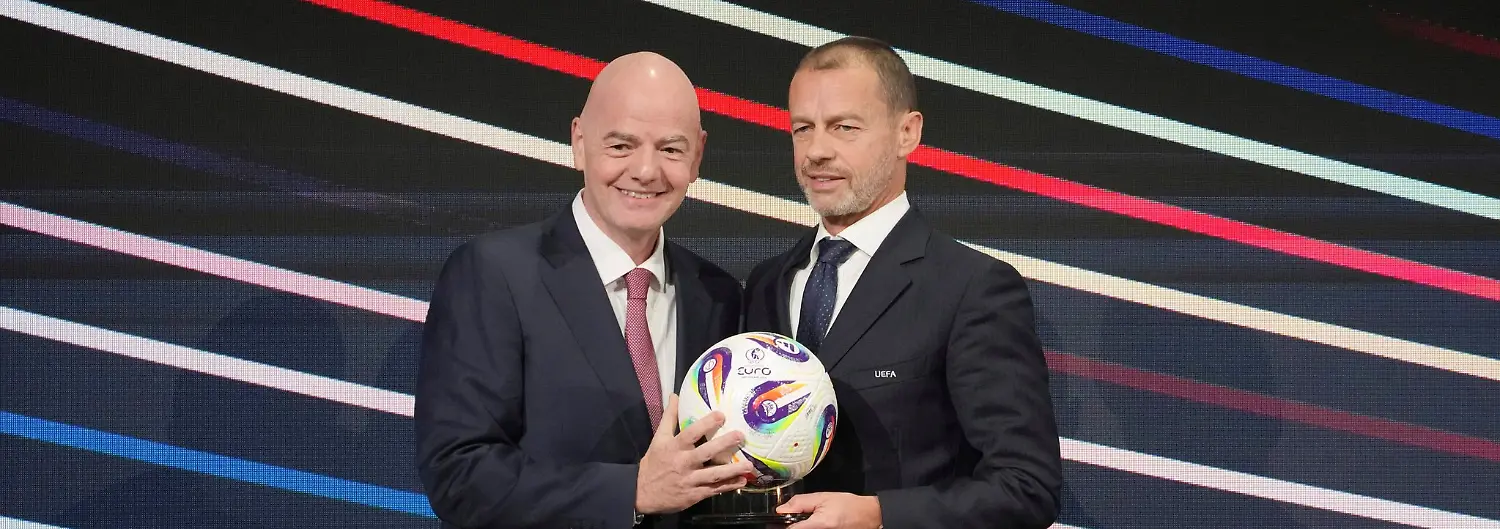 Infantino-l-und-Ceferin-liegen-wegen-des-Investorendeals-im-Clinch
