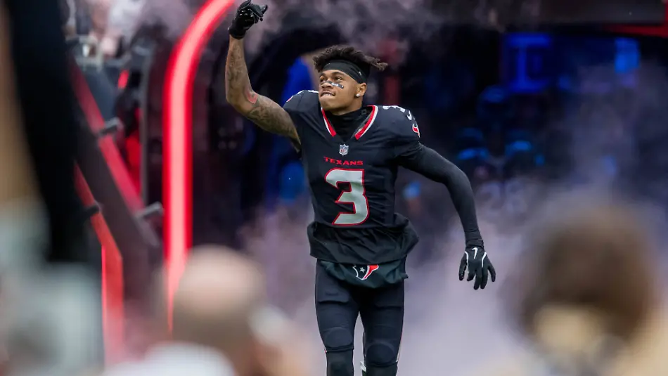 December-15-2024-Houston-Texans-wide-receiver-Tank-Dell-3-enters-the-field-prior-to-a-game-between-the-Miami-Dolphins-and-the-Houston-Texans-in-Houston-TX