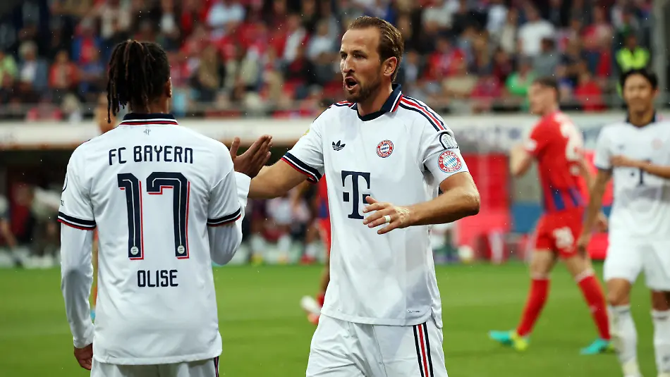 Deutschland-Heidenheim-18-08-2026-Fussball-Bundesliga-Saison-2026-2027-Testspiel-1-FC-Heidenheim-FC-Bayern-Muenchen-v-l-Michael-Olise-Harry-Kane-beide-FC-Bayern-Muenchen
