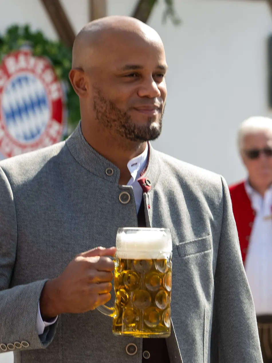 epi_1076170061_DPA BF_pdvohqi7o7-v1-ax-ms6144.jpeg_Vincent Kompany