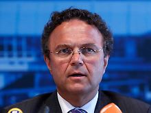 Sucht und findet Argumente für die Datenübermittlung: Bundesinnenminister Hans-Peter Friedrich.