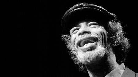 Gil-Scott Heron im Jahr2009 ...