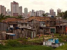 Mit Lottoglück raus aus den Slums von Manila.