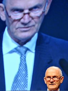 Großaktionär Piëch verhindert eine schnelle Einigung mit Karar.