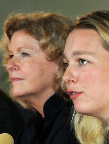 Die beiden Töchter Wolfgang Wagners: Katharina Wagner (rechts) und ihre Halbschwester Eva Wagner-Pasquier.