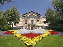 Eröffnet werden die 98. Richard-Wagner-Festspiele am 25. Juli mit Marthalers "Tristan und Isolde".