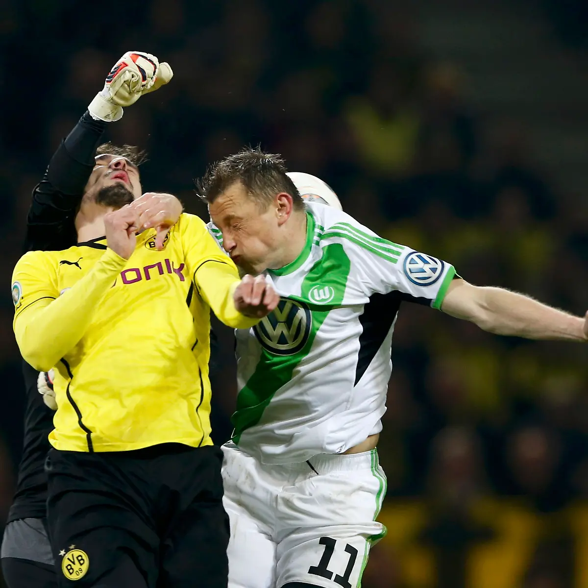 2014-04-15T194657Z-431973392-LR1EA4F1IXZ5Y-RTRMADP-3-SOCCER-GERMANY-JPG8179530846572679093