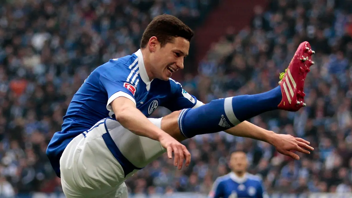 2014-03-22T151851Z-1706919657-GM1EA3M1SOZ01-RTRMADP-3-SOCCER-GERMANY-JPG7584064251893704907