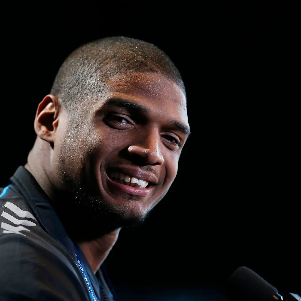 2014-02-22T202200Z-1545335509-NOCID-RTRMADP-3-NFL-COMBINE-JPG2078933456033319610