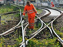 Gut geölte Weichen: Schlaglöcher kennen Eisenbahner nur vom Nachhauseweg.