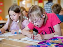 An der Adolph-Diesterweg-Grundschule in Falkensee lernen 530 Schüler, 52 davon haben besonderen Förderbedarf.