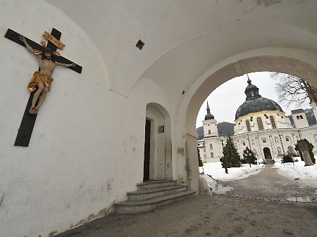 Das oberbayerische Kloster Ettal: 2010 wurde bekannt, dass hier über Jahrzehnte hinweg mehr als 100 Klosterschüler sexuell missbraucht wurden.