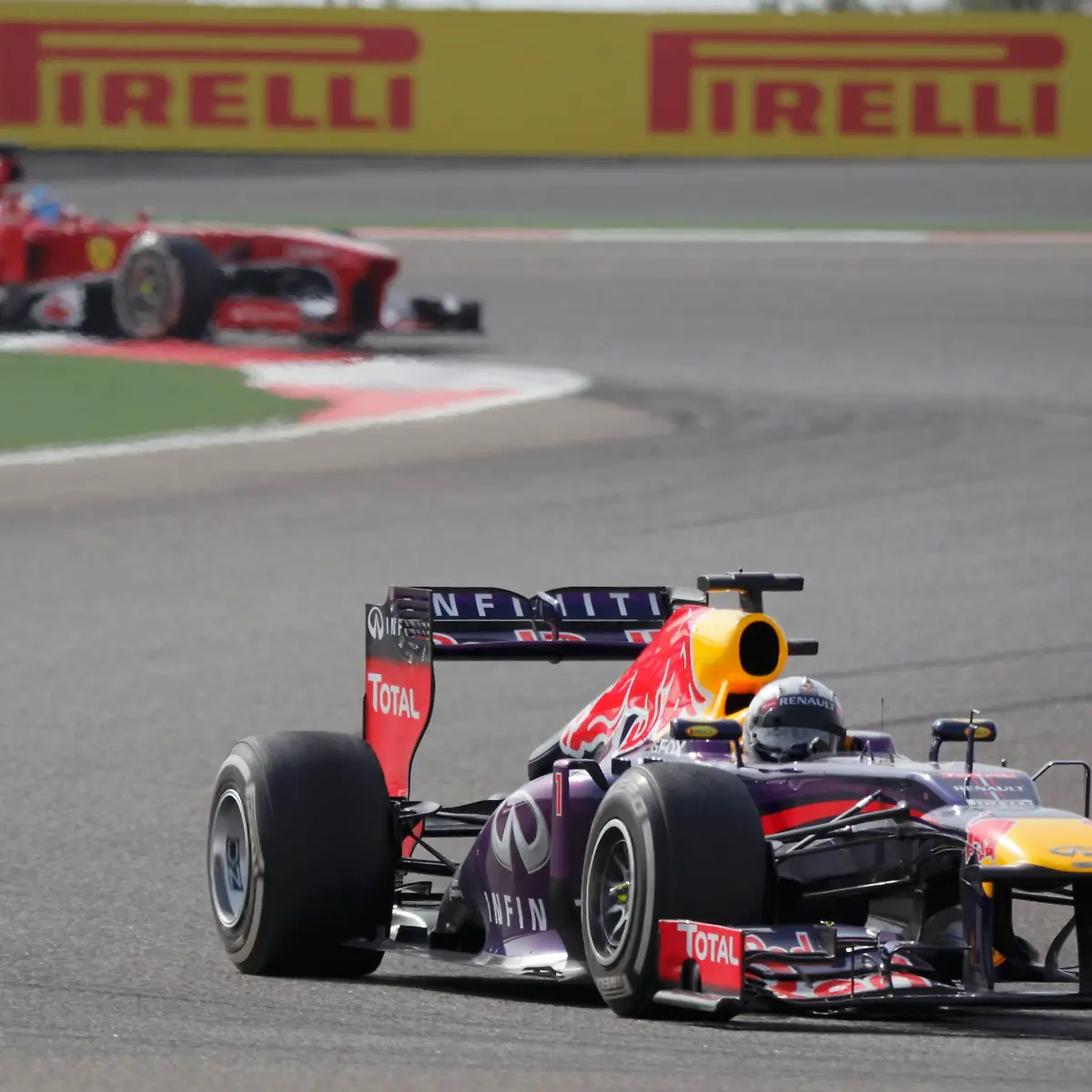 2013-04-21T125655Z-01-RAC199-RTRMDNP-3-MOTOR-RACING-PRIX-JPG1932549123415682182