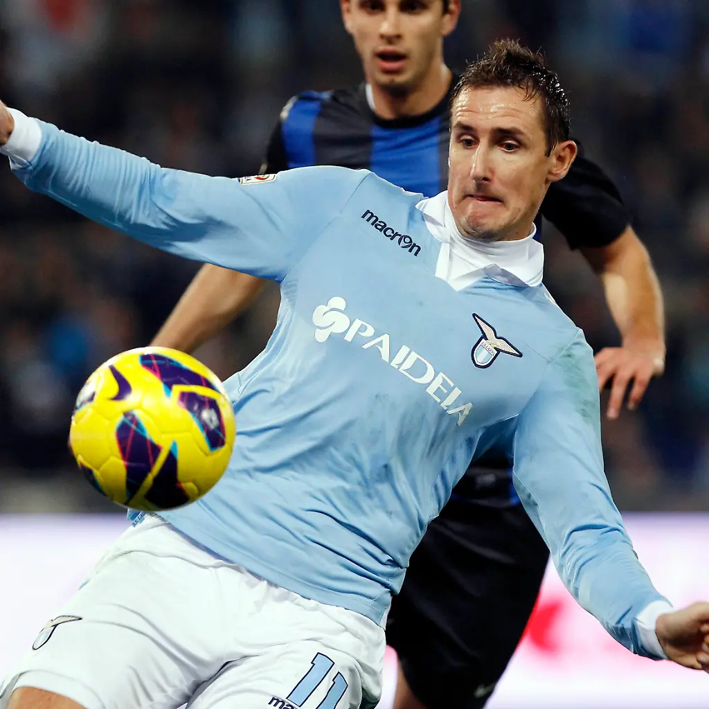 2012-12-15T213232Z-01-GSP08-RTRMDNP-3-SOCCER-ITALY-JPG8065675368868130964