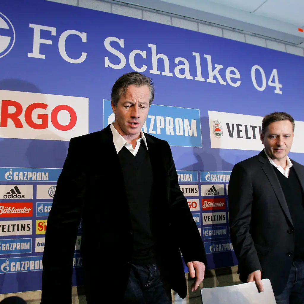 2012-12-16T132914Z-01-WR12-RTRMDNP-3-SOCCER-GERMANY-SCHALKE-JPG7362613132227891591