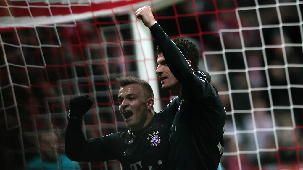 Gomez-spielt-und-trifft