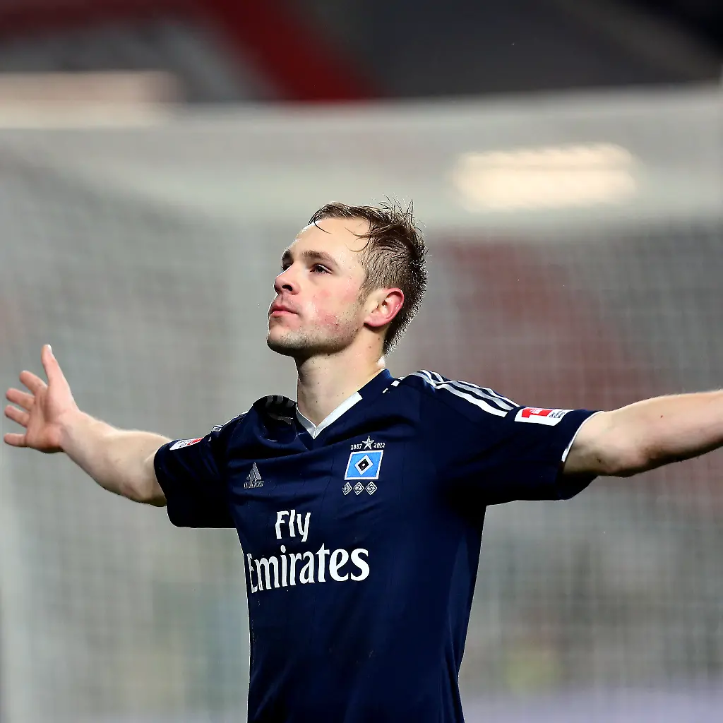 DI30225-20121202-jpg2914821867035914453
