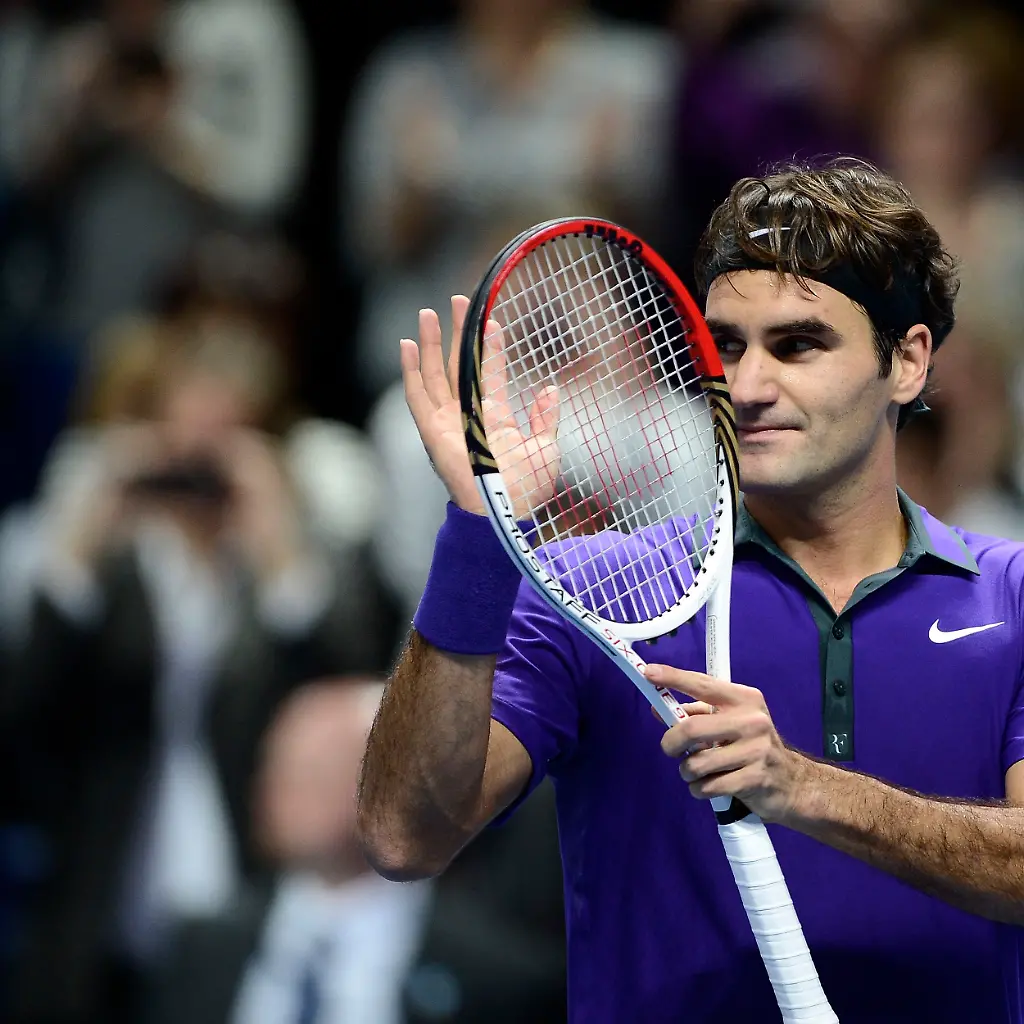 2012-11-06T162026Z-01-DJM109-RTRMDNP-3-TENNIS-MEN-FINALS-JPG1544794386178381990