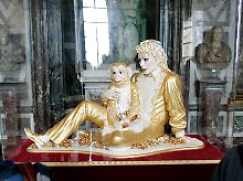 Skulptur "Michael Jackson and Bubbles" im Schloss Versailles.