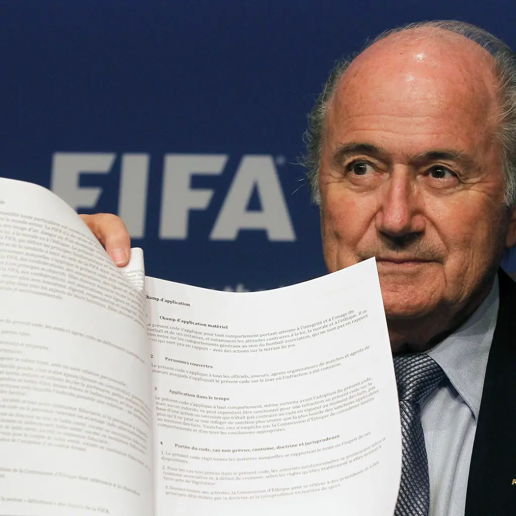 2012-07-17T131950Z-01-ZUR403-RTRMDNP-3-SOCCER-FIFA-JPG5633733322864676621