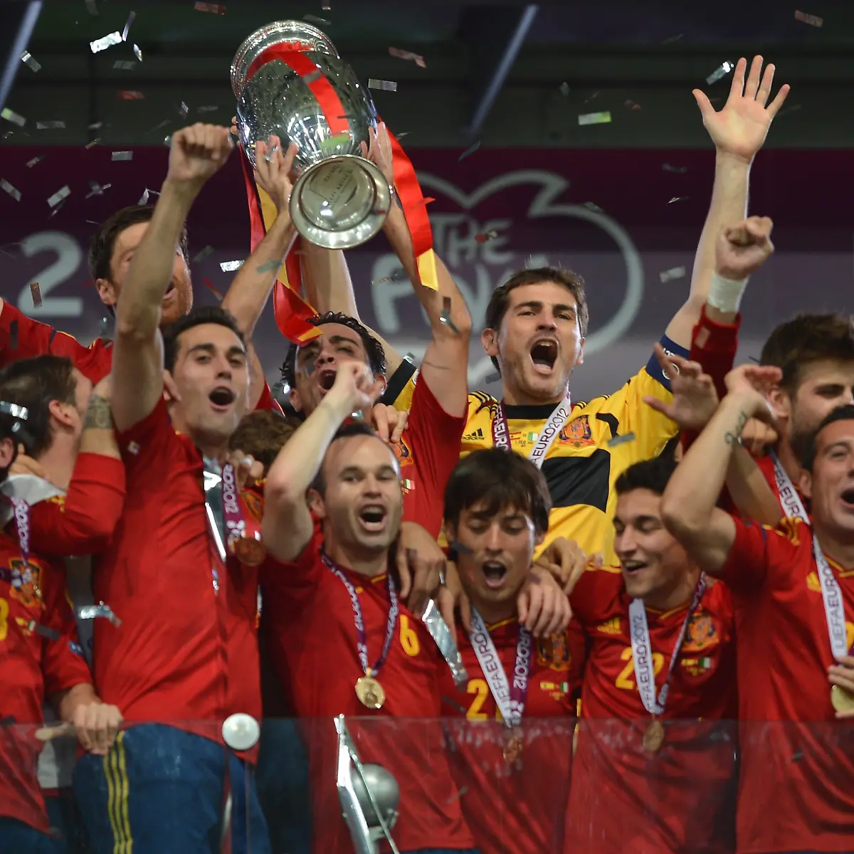 DI30024-20120702-jpg6889056382838923661