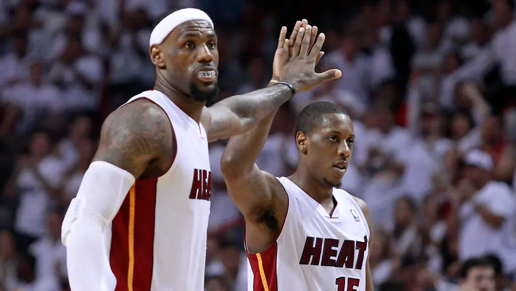 2012-05-29T030618Z-01-MIA22-RTRMDNP-3-NBA-JPG3160398493641950225