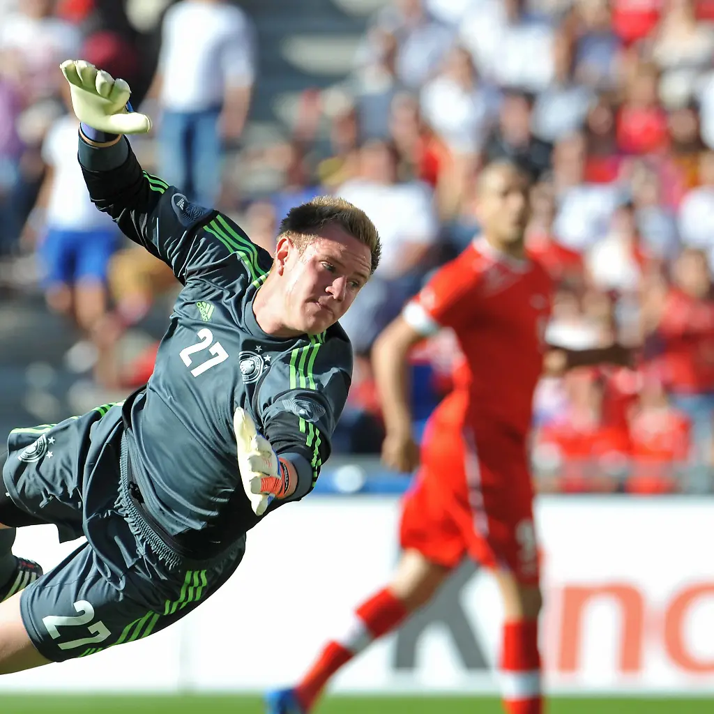 35155743-jpg8275473432740803155