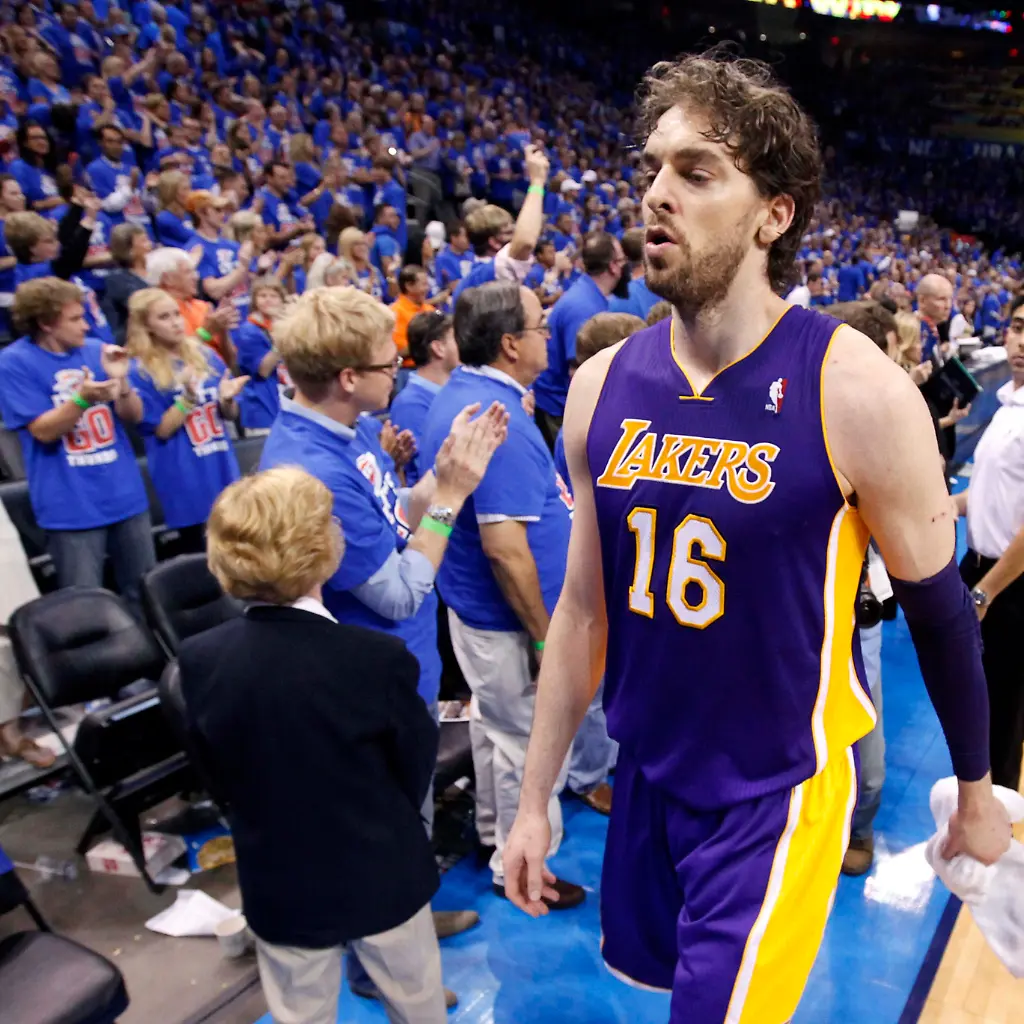 2012-05-22T051753Z-01-OAK27-RTRMDNP-3-NBA-JPG181168195715937133