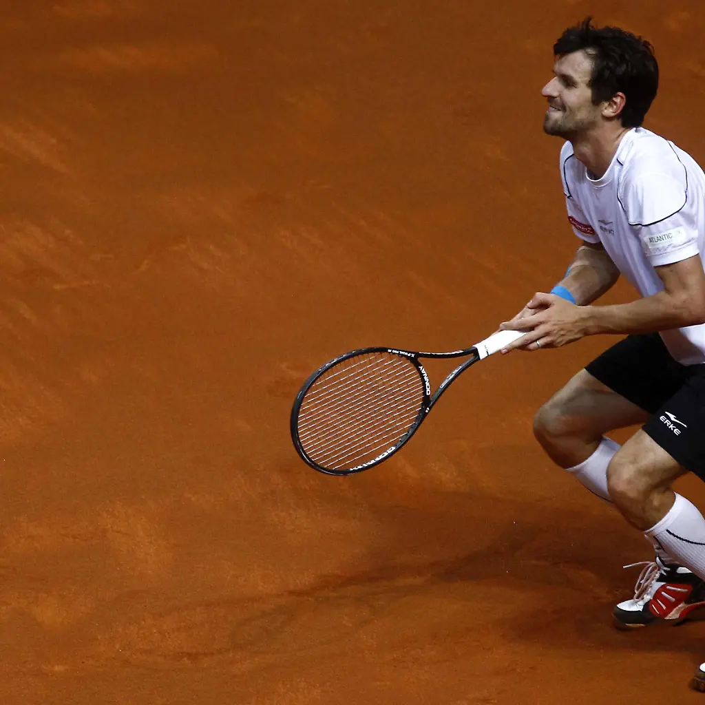 2012-02-10T153615Z-01-KAI16-RTRMDNP-3-TENNIS-DAVIS-JPG879280999264633149