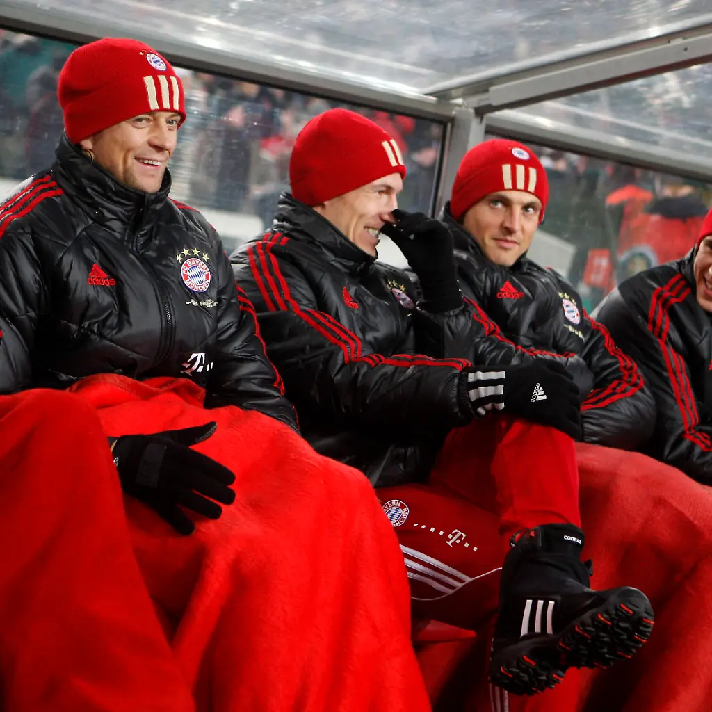 2012-02-08T194237Z-01-KAI02-RTRMDNP-3-SOCCER-GERMANY-CUP-JPG5486929730594492306