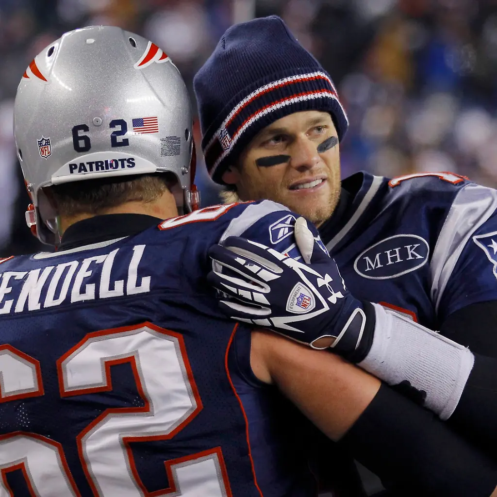 2012-01-15T044230Z-01-FOX116-RTRMDNP-3-NFL-PLAYOFFS-JPG306834285632794344
