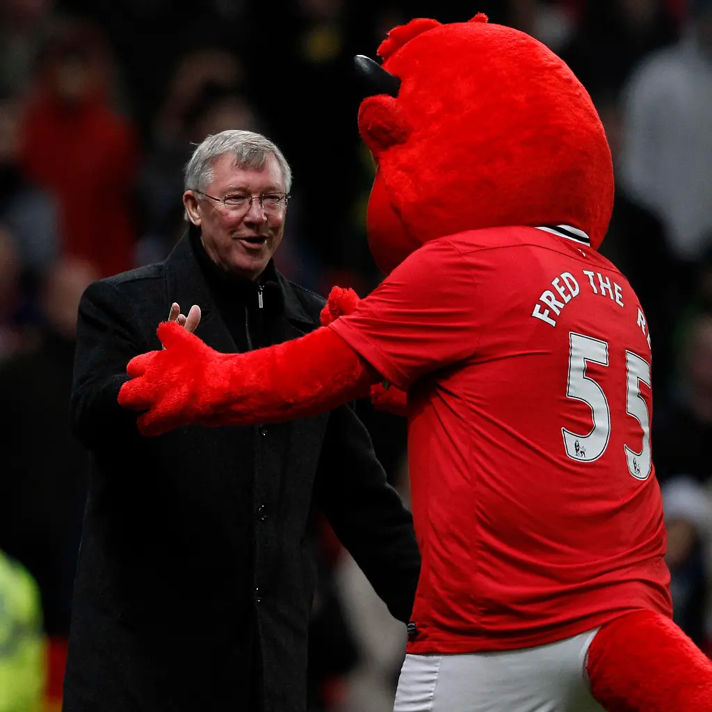 2011-11-30T215639Z-01-MCR05-RTRMDNP-3-SOCCER-ENGLAND-CUP-JPG1892854275085741075
