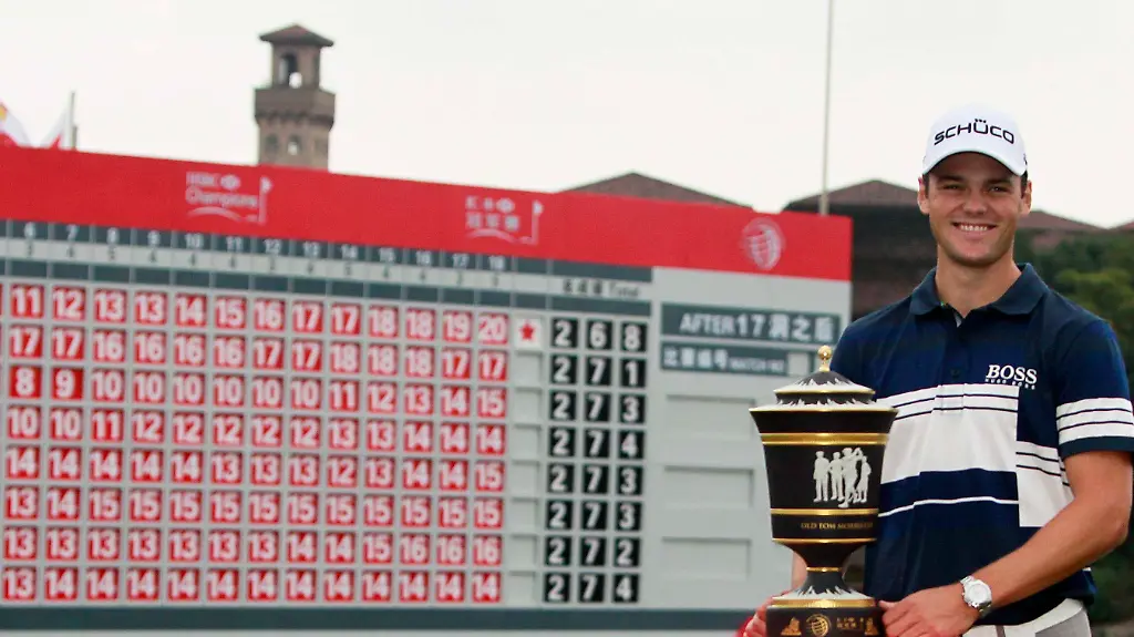 2011-11-06T090929Z-01-CB28-RTRMDNP-3-GOLF-CHAMPIONS-JPG2264865923133764024