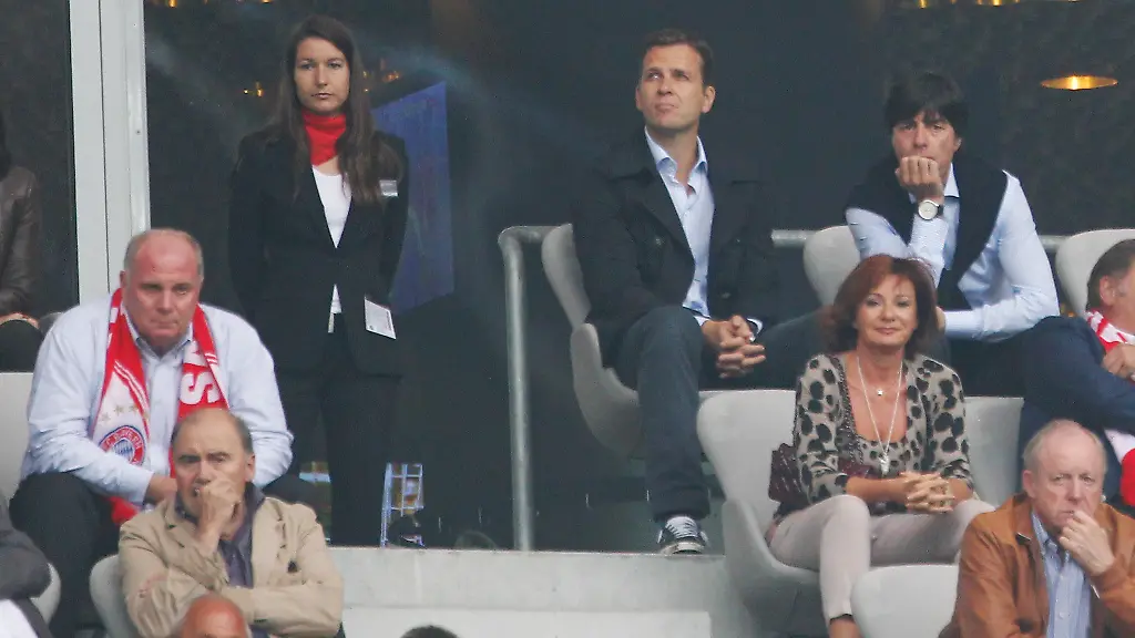 DI10228-20110807-jpg193700693533753725