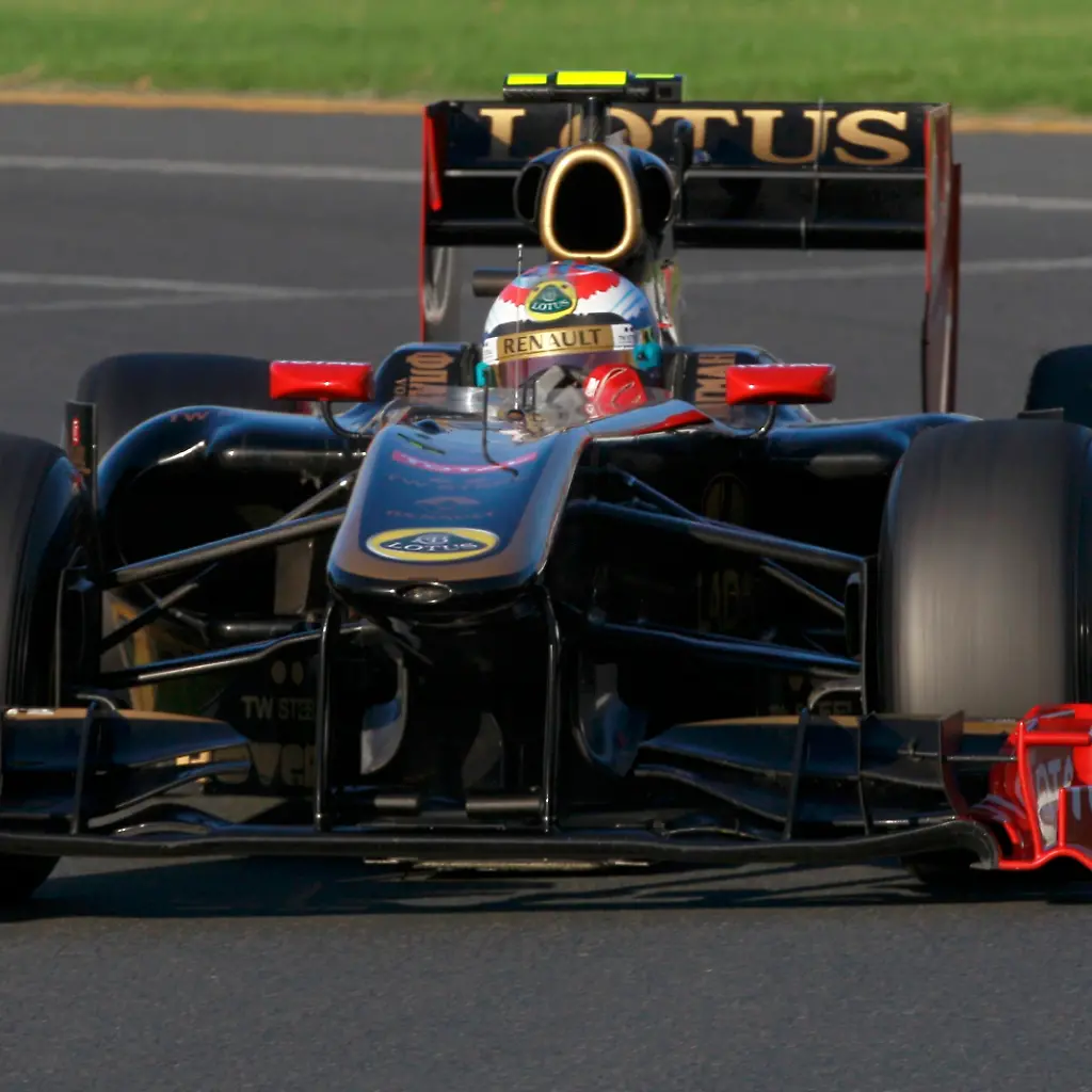 2011-03-27T074728Z-01-MEL23-RTRMDNP-3-MOTOR-RACING-PRIX-JPG4339441875568767033