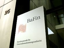 Die BaFin verlangt Stellungnahmen.