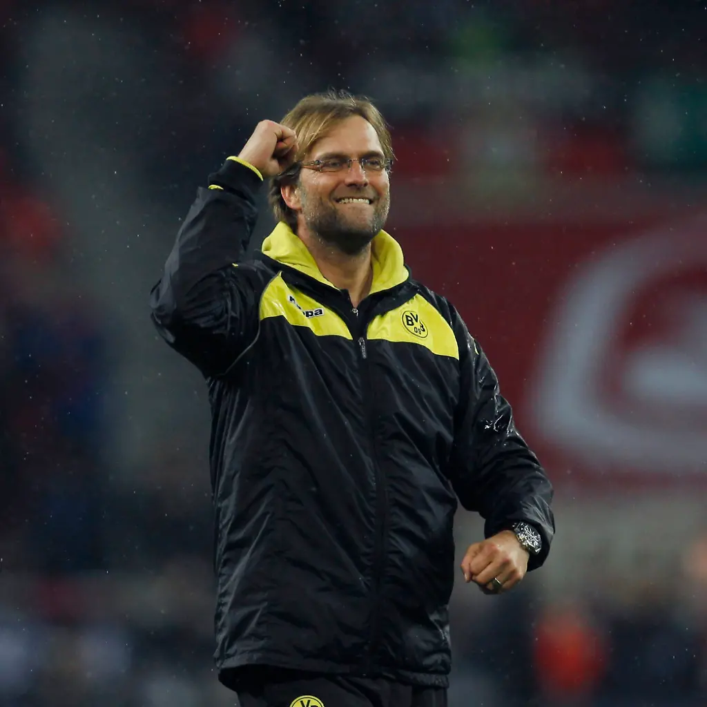 2011-01-14T214436Z-01-INA22-RTRMDNP-3-SOCCER-GERMANY-JPG5381699271975348760