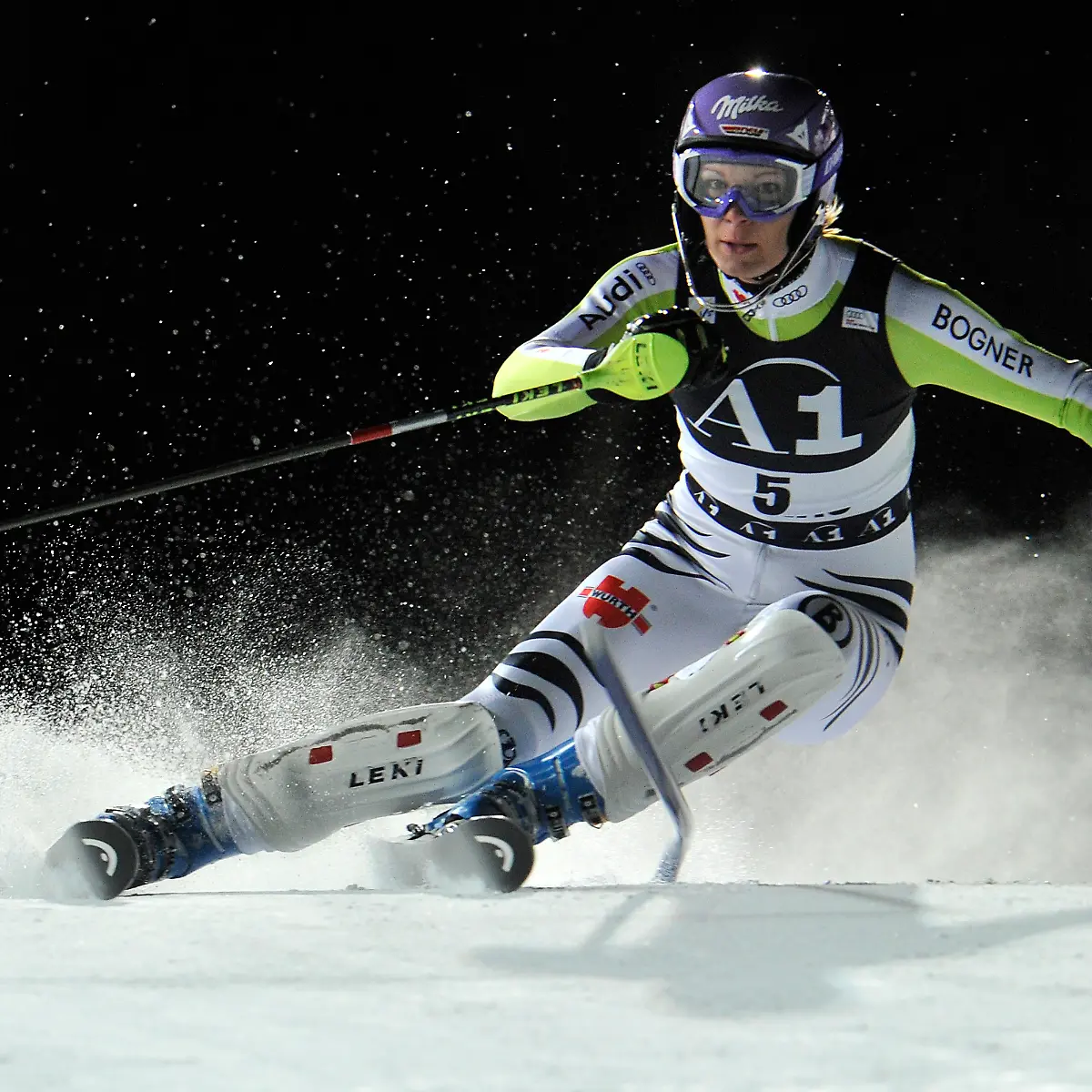 Austria-Alpine-Skiing-World-Cup-XKJ105-jpg218819543328323564