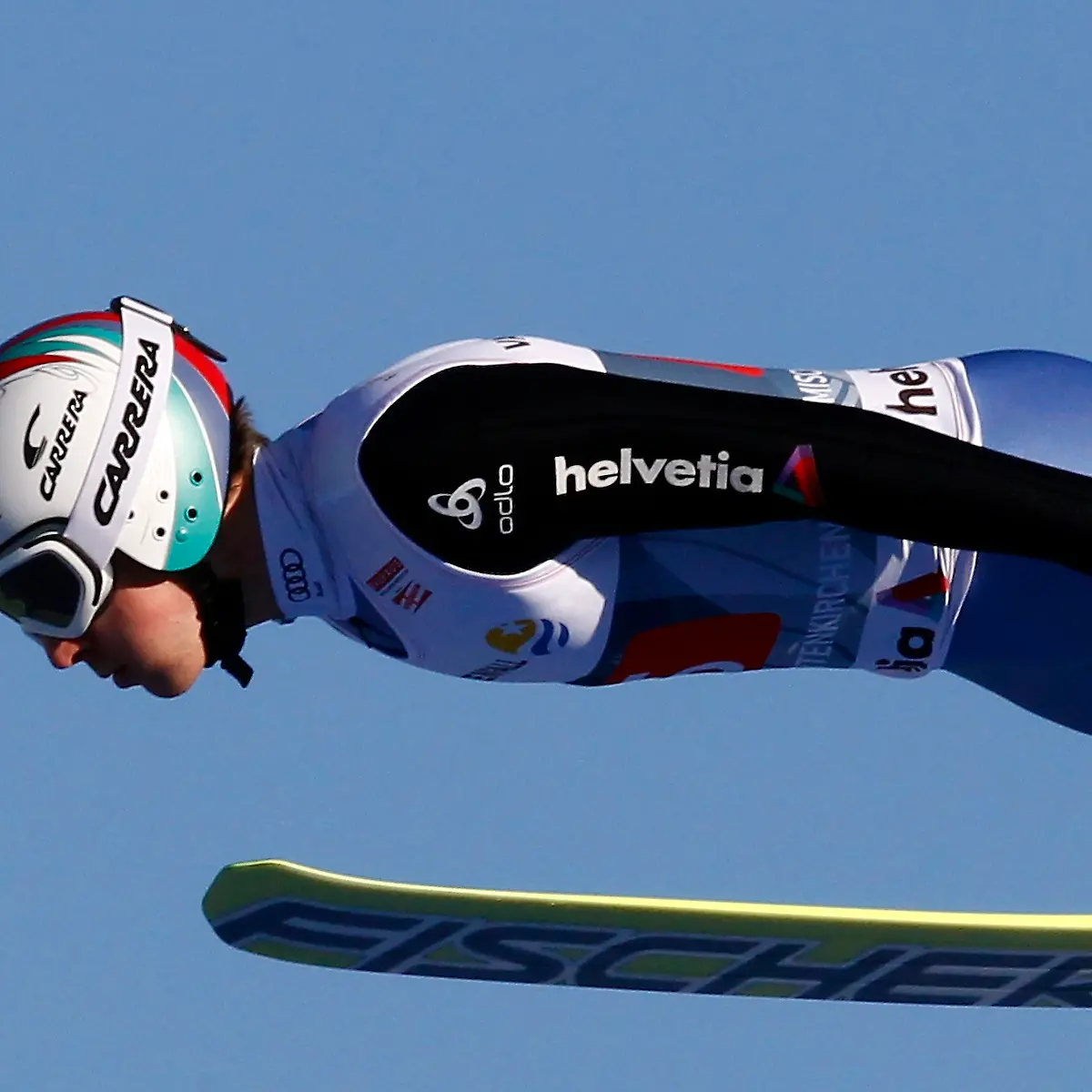 2011-01-01T123442Z-01-MDA07-RTRMDNP-3-SKI-JUMPING-HILLS-JPG2115302760584197187