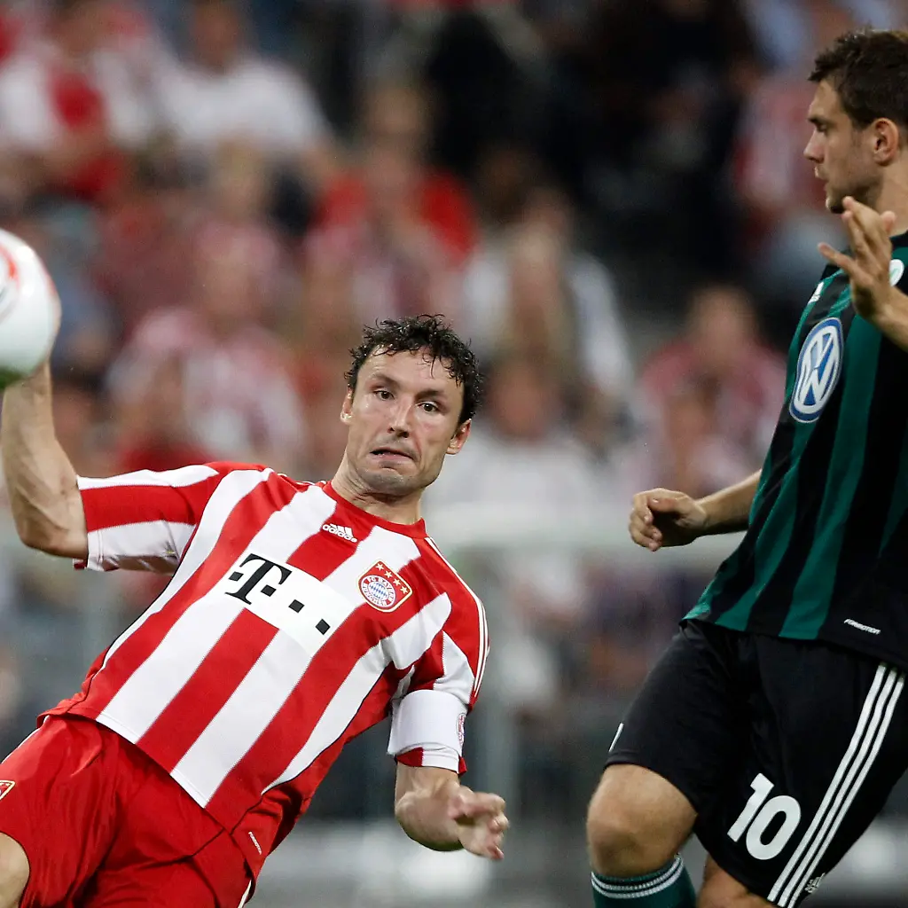 Germany-Soccer-Bundesliga-MAS125-jpg6681804934743953380