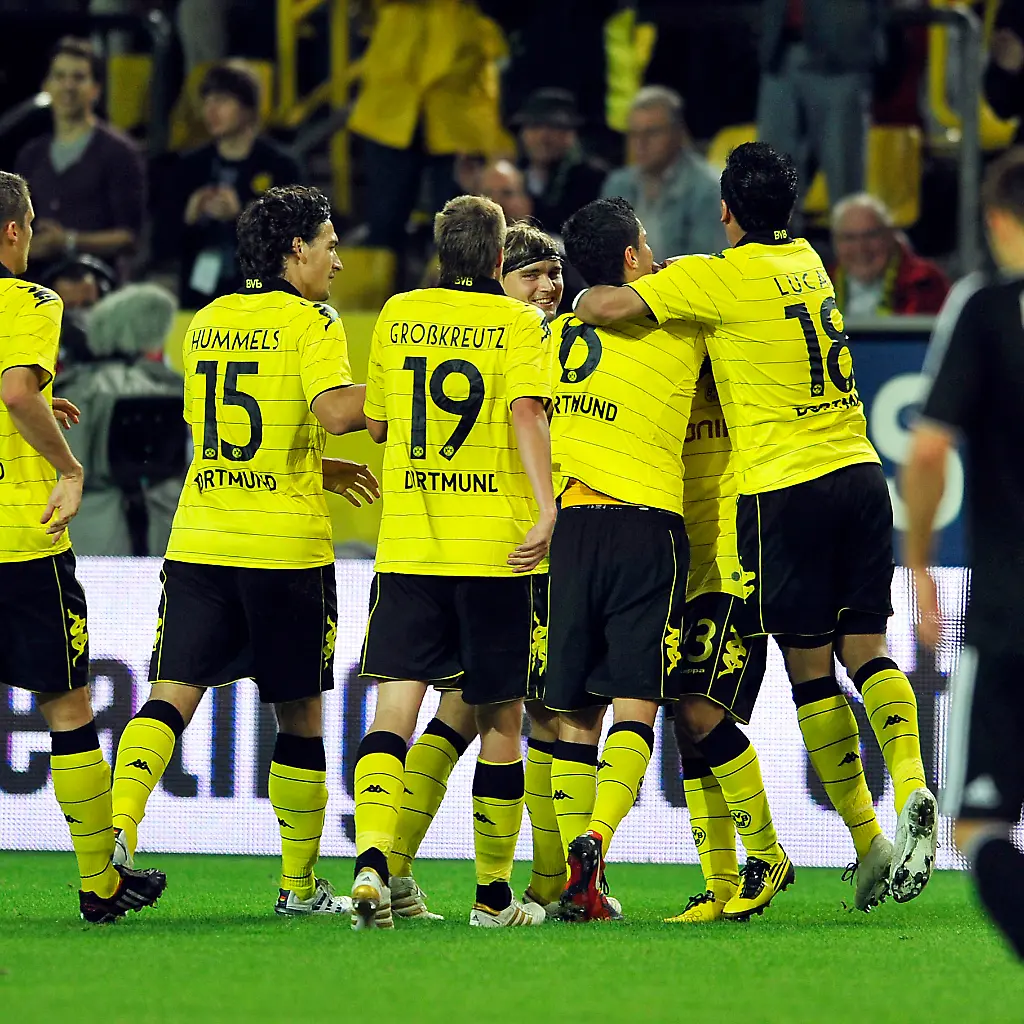 Germany-UEFA-Europa-League-MKR103-jpg8990235656602298091