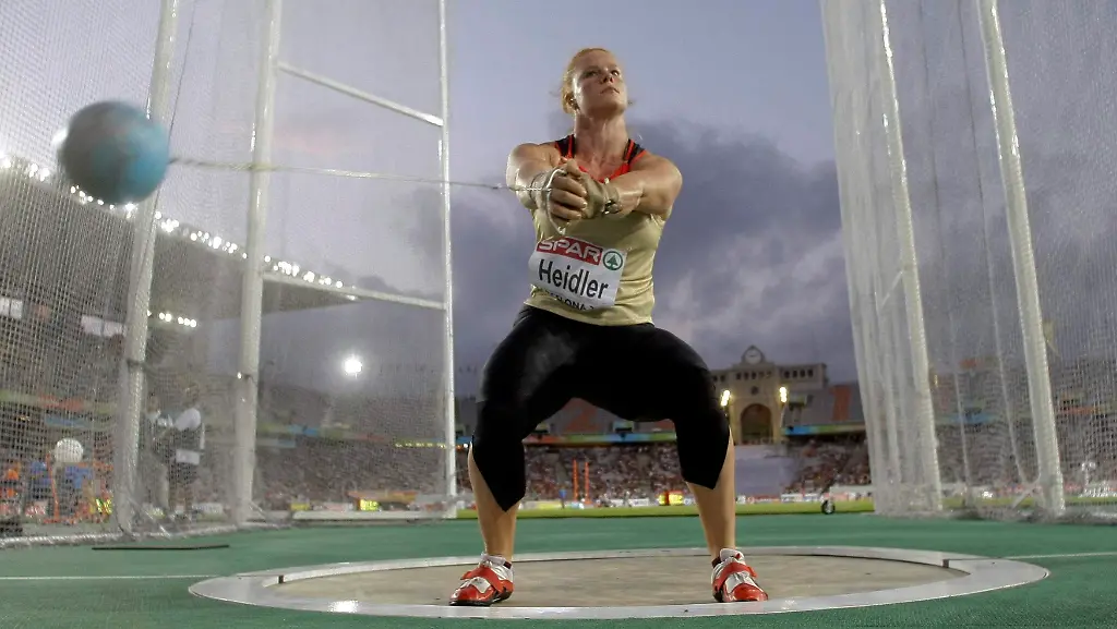 2010-07-30T200041Z-01-BAR1027-RTRMDNP-3-ATHLETICS-EUROPEAN-JPG7497047912199493931