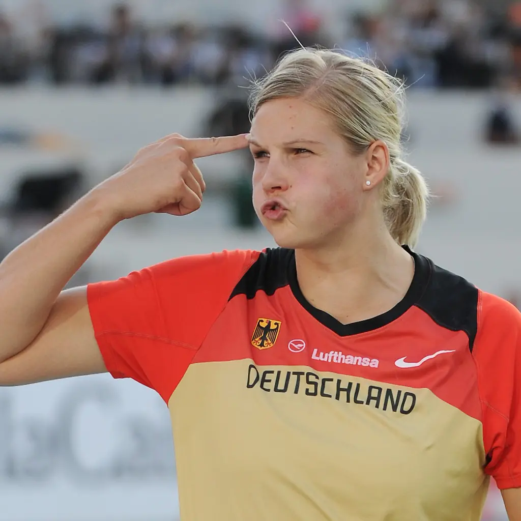 2sek1400-jpg2397403560295193851