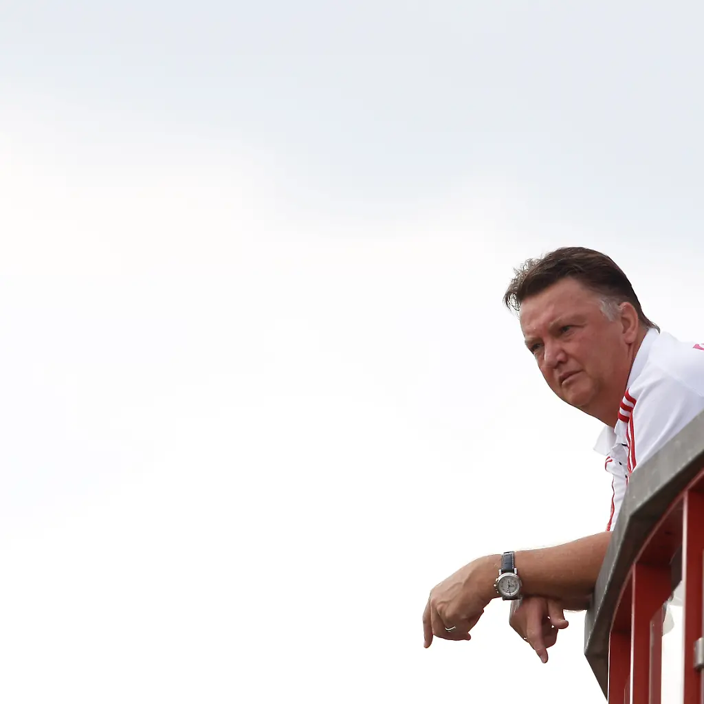 2010-07-25T113604Z-01-REH10-RTRMDNP-3-SOCCER-GERMANY-JPG1419681250795322862