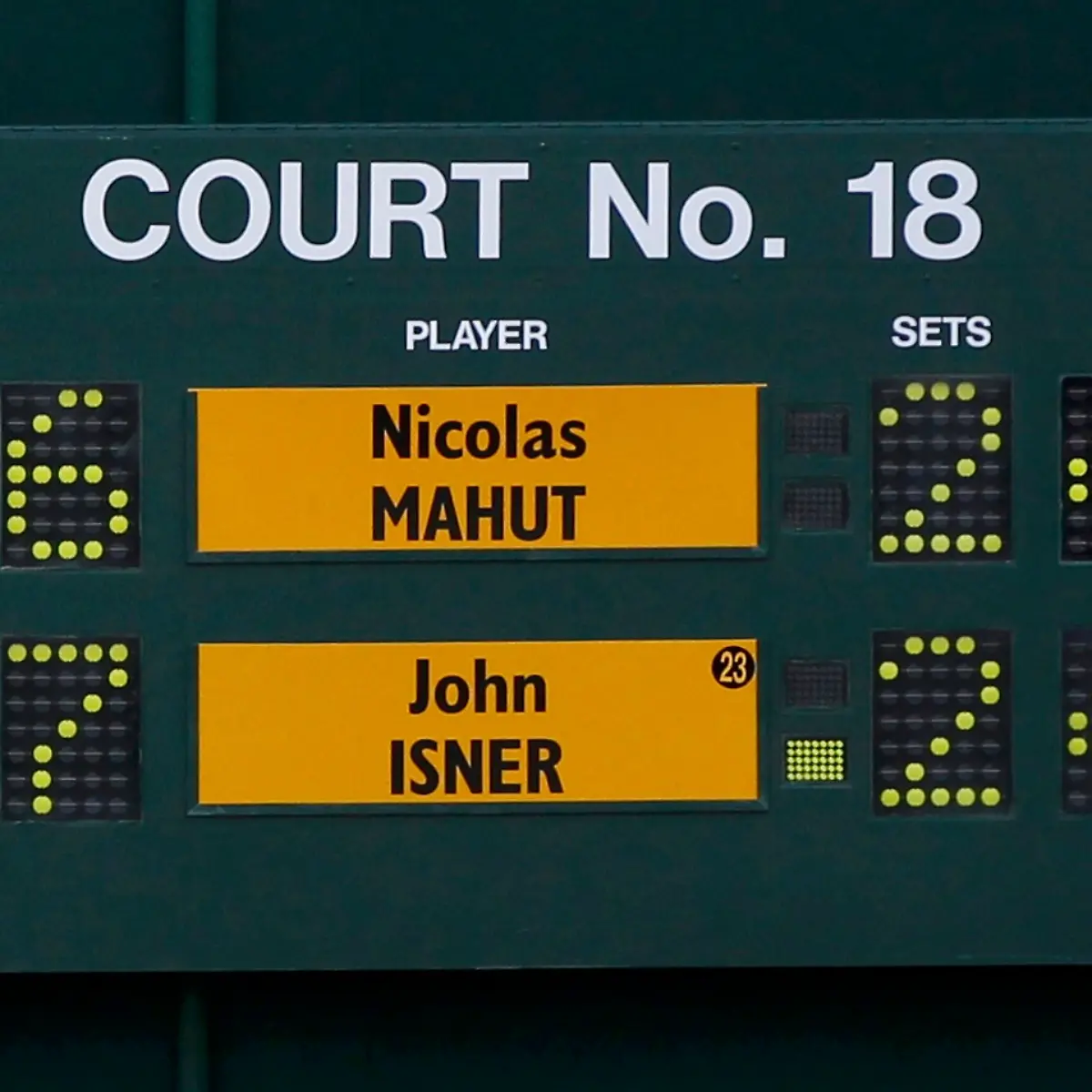 2010-06-23T201145Z-01-WIM157-RTRMDNP-3-TENNIS-WIMBLEDON-JPG2808854297004696388